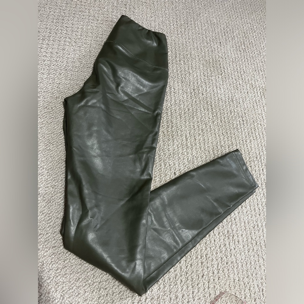 7 For All Mankind | XS Dark Green Vegan Leather Leggings